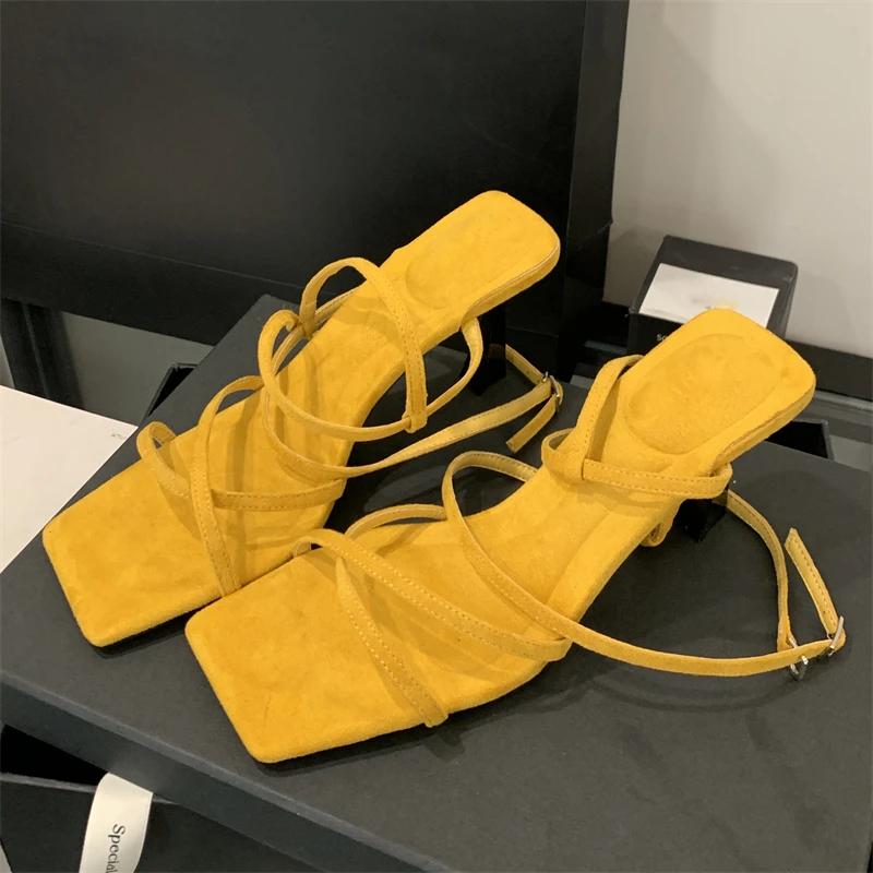 Mode Eilyken Modedesign Schmaler Riemen Dünne Hohe Absätze Damen Sandalen Sommer Eckige Zehen Schnalle Riemen Bankett Party Schuhe