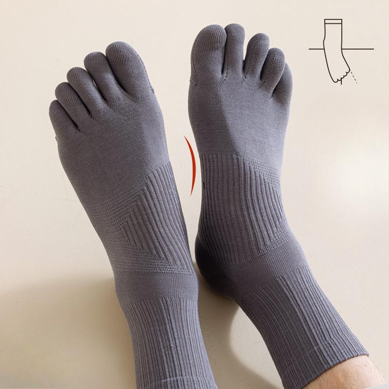 Black Five-fingered Socks for Men, Cotton Socks for Autumn and Winter, Anti-odor, Boneless, Antibacterial, Toe-separating Socks for Spring and Autumn