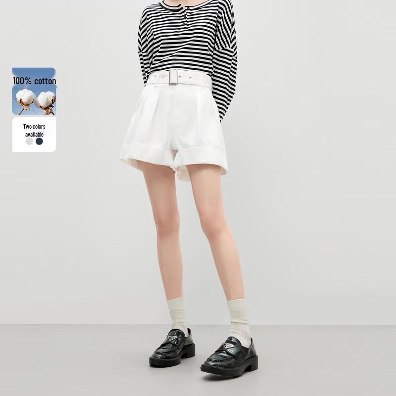 

Women s A-Line Belted Denim Shorts M