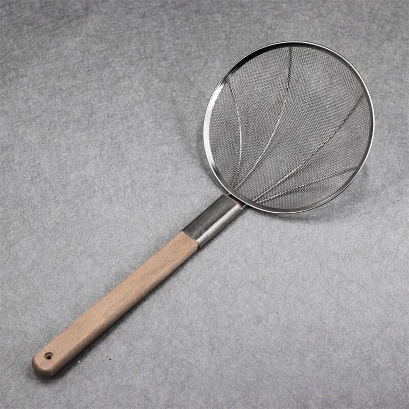 NHZHIW Stainless Steel Skimmer with Wooden Handle