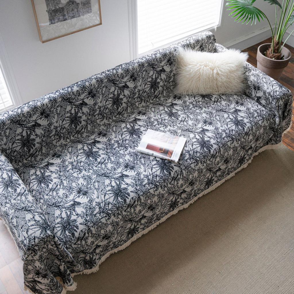 Exquisite sofa towel American country anti-cat scratch black jungle jacquard thick retro factory direct supply