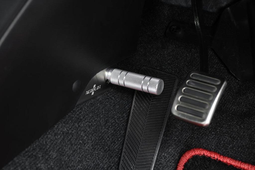NEOPLOT Fußrastenbügel NEO NP77270, Verstellbare linke Fußposition für Suzuki Swift Sport (ZC33S)/Swift (ZC#3S/ZD#3S), Silber, 8cm