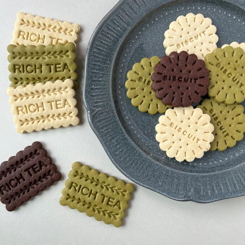 Retro Heart Square Round Classic Biscuit Mold 3D Press Cookie Embosser Stamp Birthday Flower Pattern Cookie Cutter Baking Tools