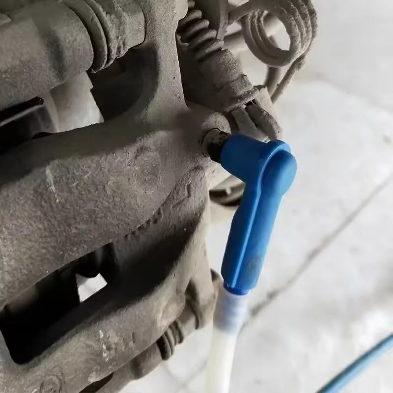Motorcycle Car Brake Bleeder Joint Oil Bleeding Transfer Drained Kit Connector Tool Accessories For Trucks Trailer Off Road 4x4