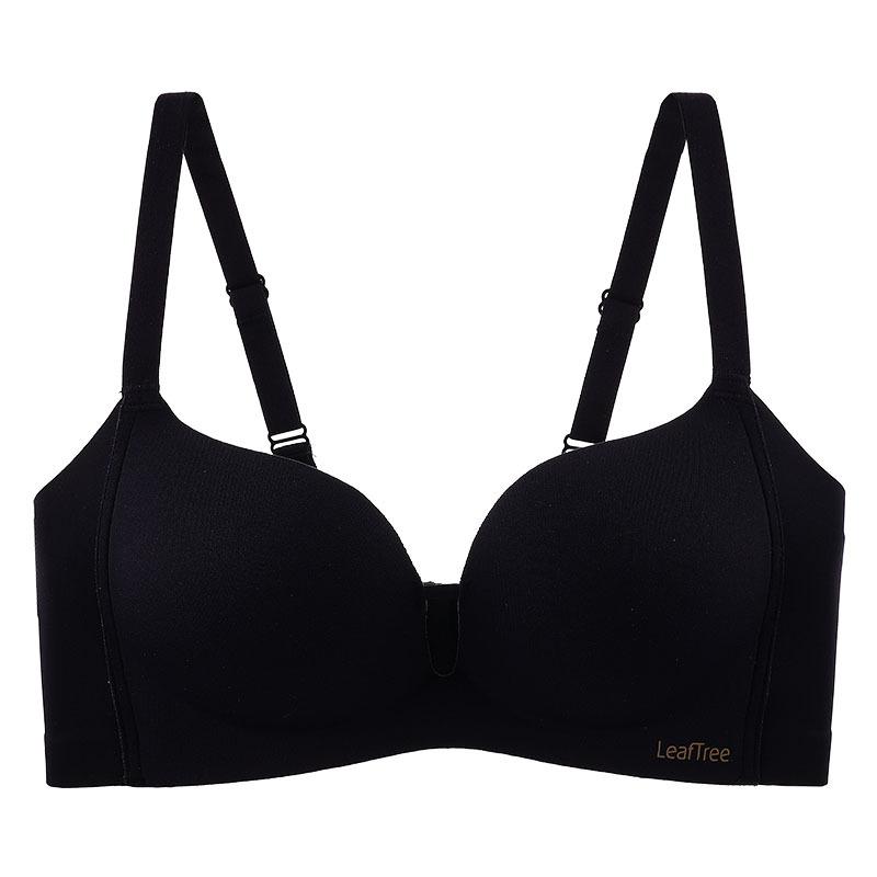 

Simple Latex Underwear Women s Seamless Gathering Bra One-piece Comfortable Bra Without Underwire Smooth Bra Push Up Bra 32/70A