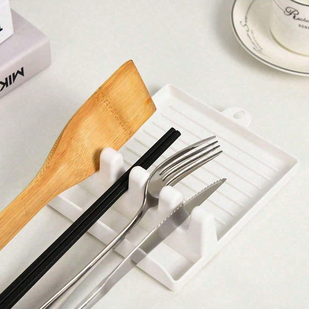 

1 kitchen spatula holder, pot lid holder, countertop shovel, spoon holder, soup spoon mat, chopstick holder, soup spoon белый