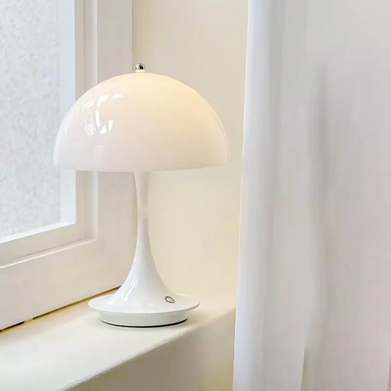 Small Nordic-style Bedside Table Lamp - Long-lasting, Multi-purpose Desk and Night Light