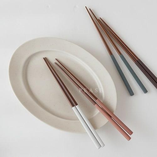 H-0650 Dishwasher-Safe Chopsticks, Set of 4, 23cm, Antibacterial, Made In Japan, Wooden Chopsticks, Stylish, Cute, Scandinavian Style, Perfect for Gue