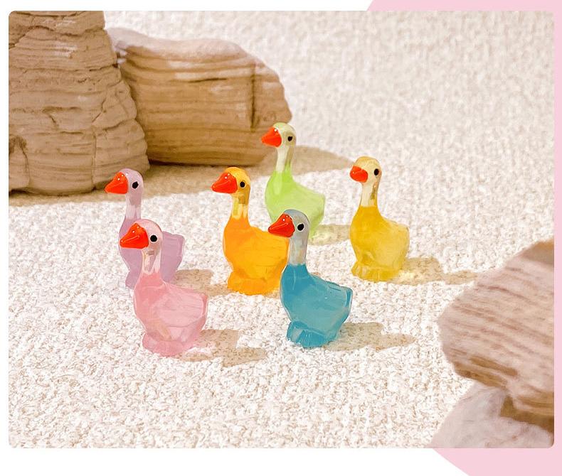 10PCS Mini Swan Glow At Dark Vivarium DIY Accessories Mimiature Figurines Fairy Garden Decoration Kawaii Animals Toys