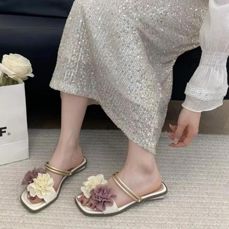 Fashion Women's Slippers 2025 Open Toe Fashion Shoes for Women Floral Daily Slippers Comfortable Flat Best Seller Flat Slippers Zapatos