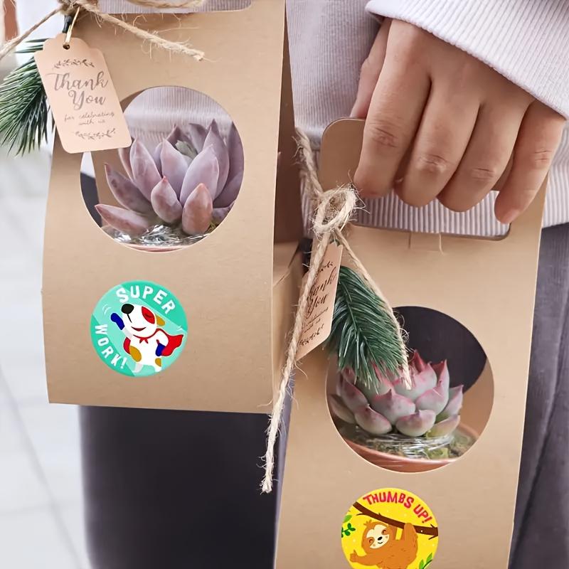 500/Roll Cartoon Animal Reward Stickers, Suitable for Stationery, Teacher Encouragement Gifts, Holiday Atmosphere DIY Labels PVC Adhesive Stickers