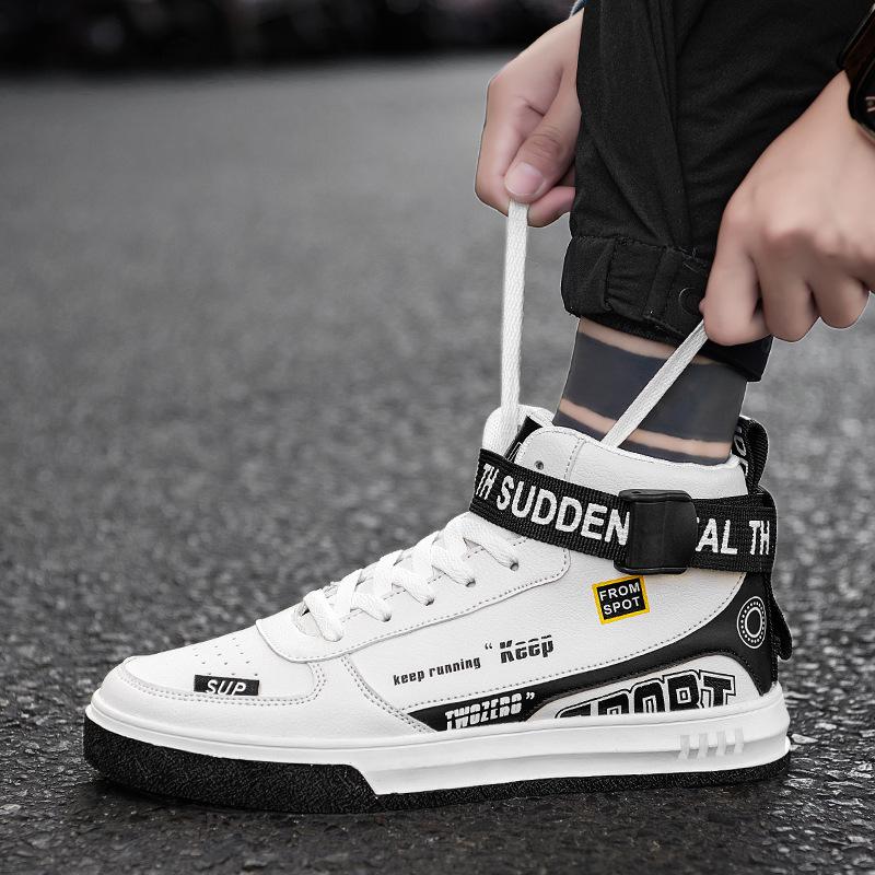 Herrenschuhe in großen Größen High-Top-Schuhe Winter neu dicksohlige vielseitige lässige Sport-Board-Schuhe