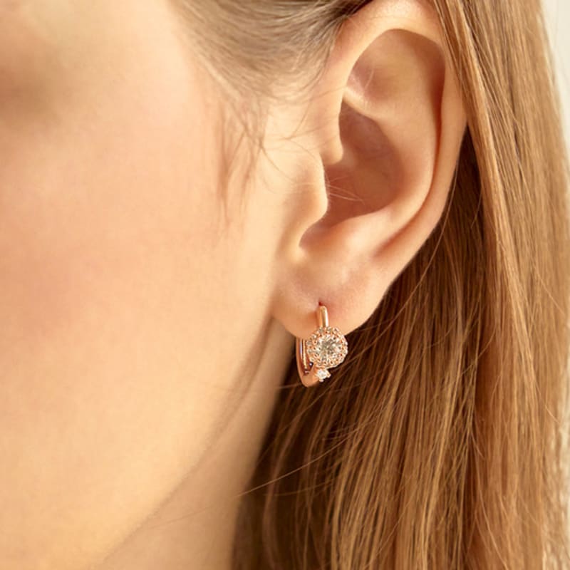 ELLE Jewelry 14K Luxury Round Cubic One-Touch Earrings (Gold Pin) ELGPEE401