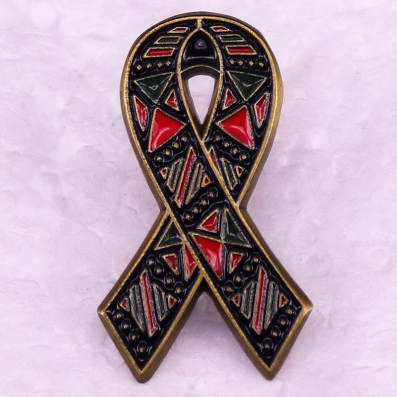 Retro Black Heritage Metal Ribbon Brooch