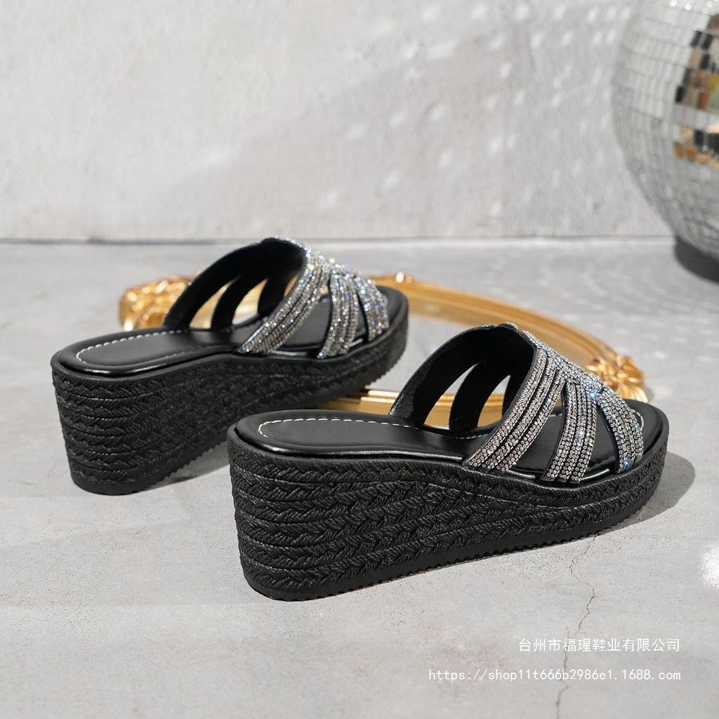 Foreign trade slope heel slippers women's 2025 summer rhinestone thick-bottomed cool slippers European and American style street wear fashion
