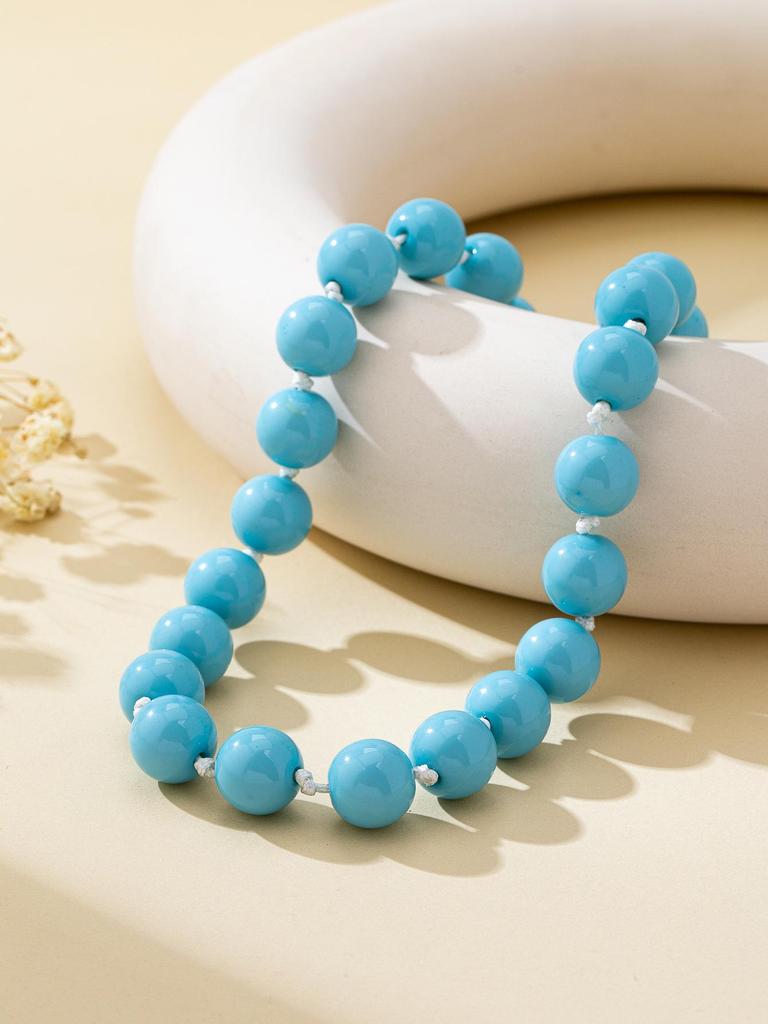 Chic flerfärgad rund akrylpärlcollier