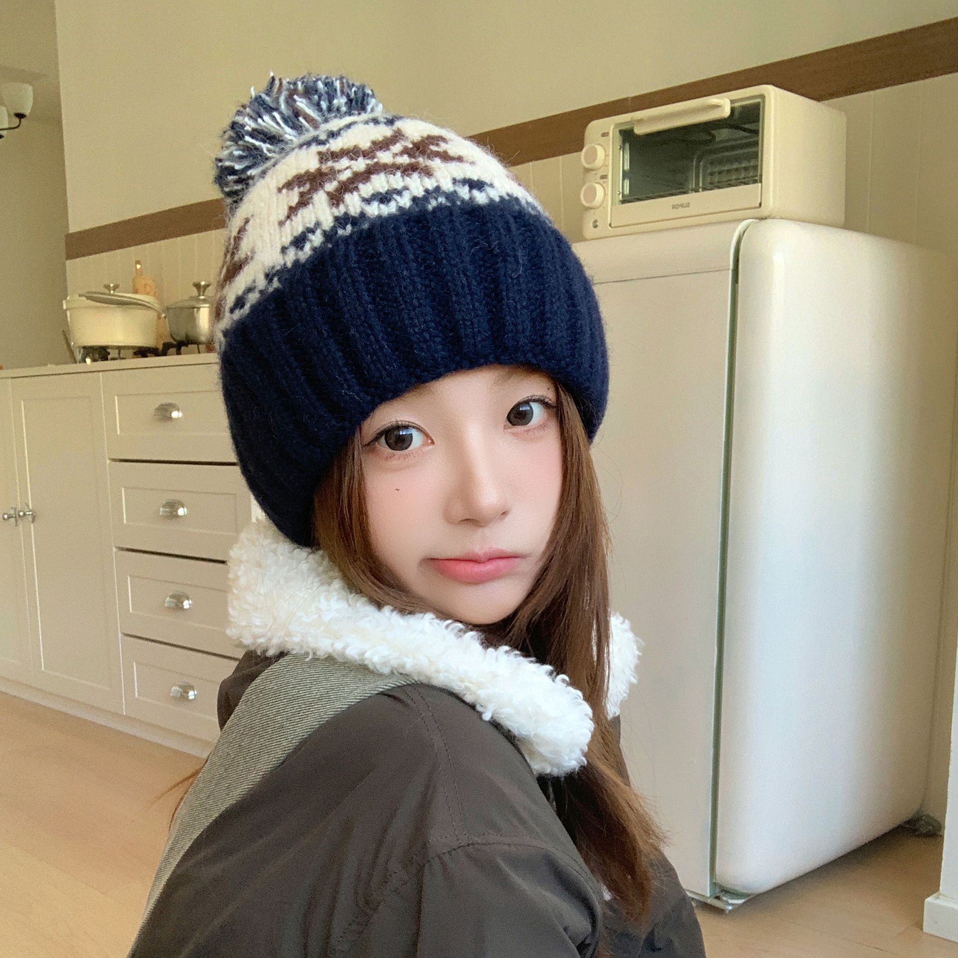 

Новое поступление Винтажная жаккардовая осенне-зимняя шапка-бини Женская шапка, Этнический стиль Теплая вязаная шапка от холода One size темно-синий