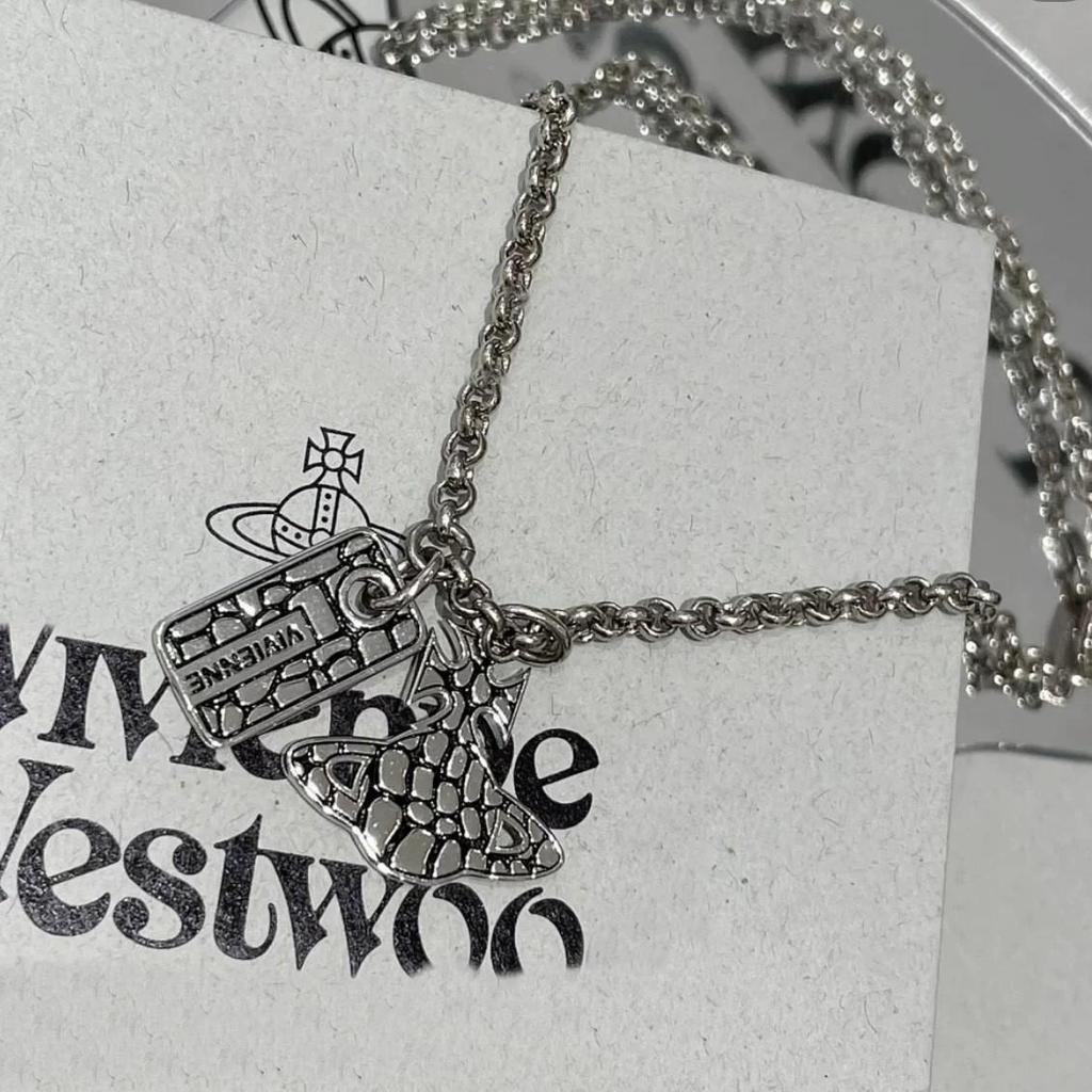 Empress Dowager Saturn Necklace: Crack Titanium Steel Square Plate for Men & Women, Winter Sweater Chain, Punk Style