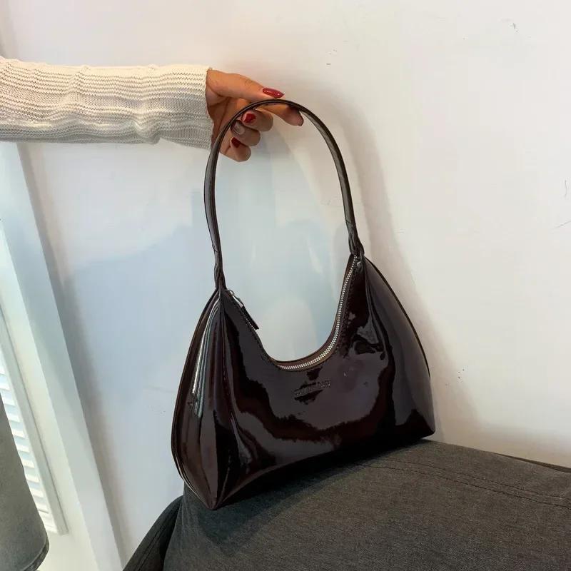 2024 New Trendy Designer Solid Shoulder Bags for Women Handbags and Purses Fashion Patent Leather Underarm Ladies Tote Bags