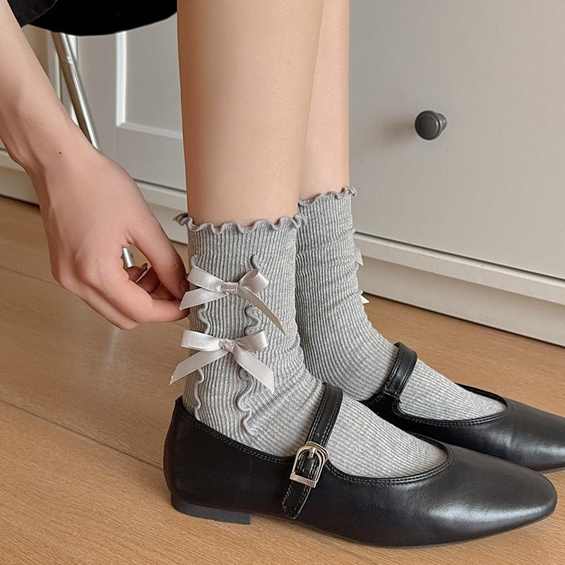 Lolita Kawaii Women Socks Bow Sweet Girls Cute Ruffle Socks Women Japanese Style Solid Color Black White Gray Long Socks Sox