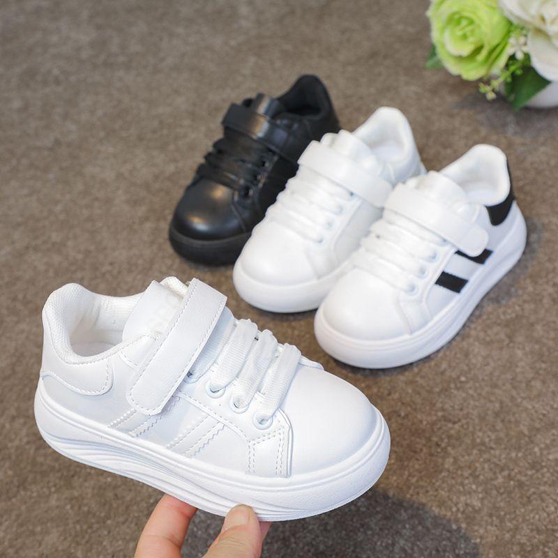 Children's Board Shoes 2025 Spring and Autumn New Soft-soled Girls' Sports Shoes Boys' Little White Shoes Medium and Older Children's Fashion