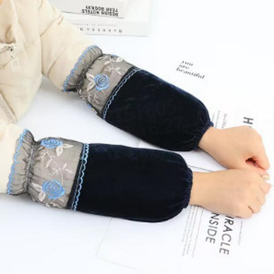 

Эксклюзивная доставка за 0,01: Золотисто-бархатная кружевная короткая куртка на пуху с рукавами-оверсайз с защитой от пятен для осени/зимы 29x16.5 cm