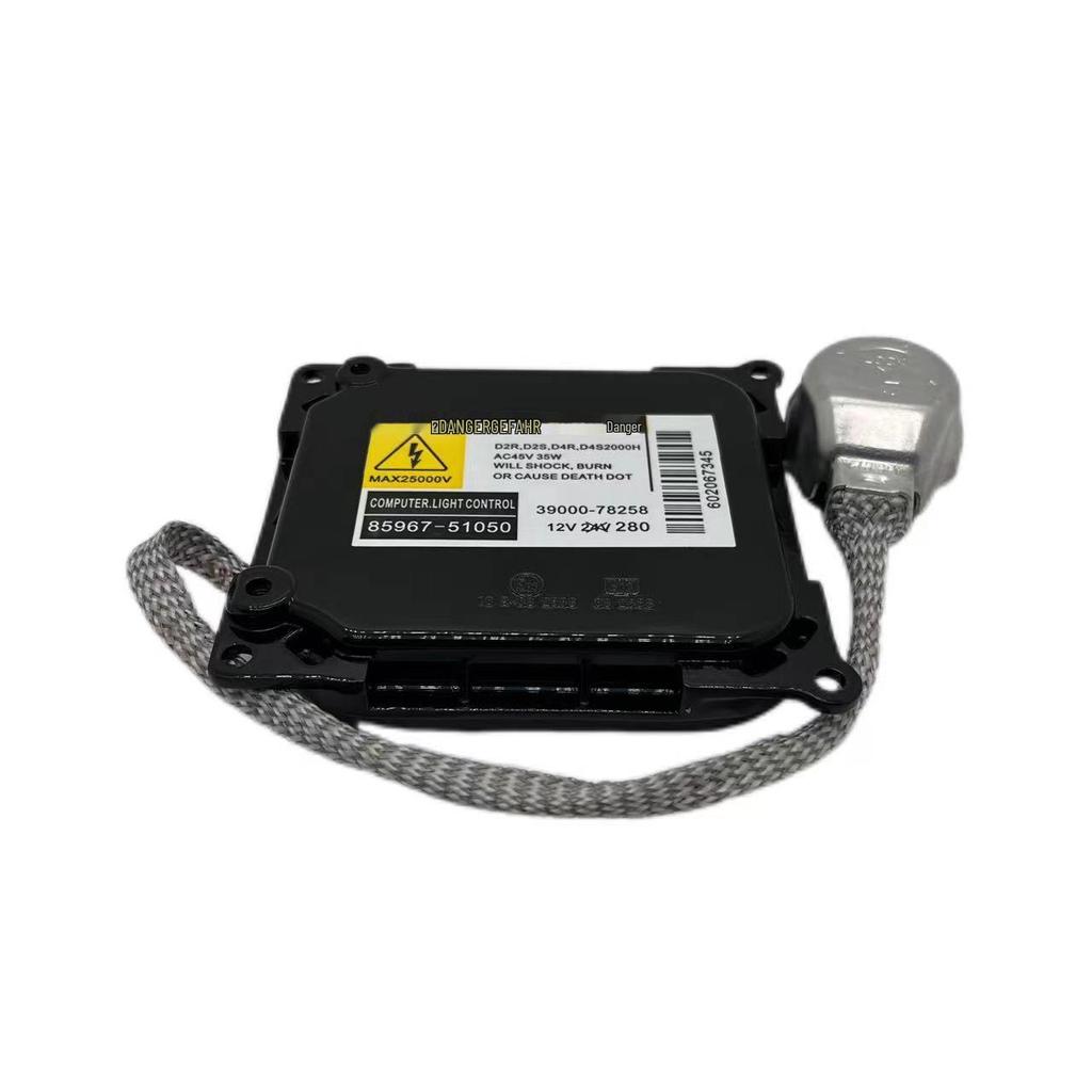 Brand New Lexus Headlight Ballast 8110712A80, 8110712A81