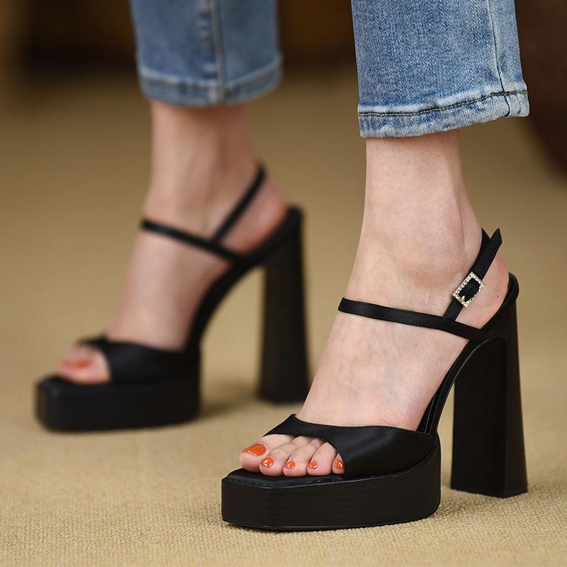 Square head thick heel sandals 2025 summer new niche high heels waterproof table with black platform women's shoes