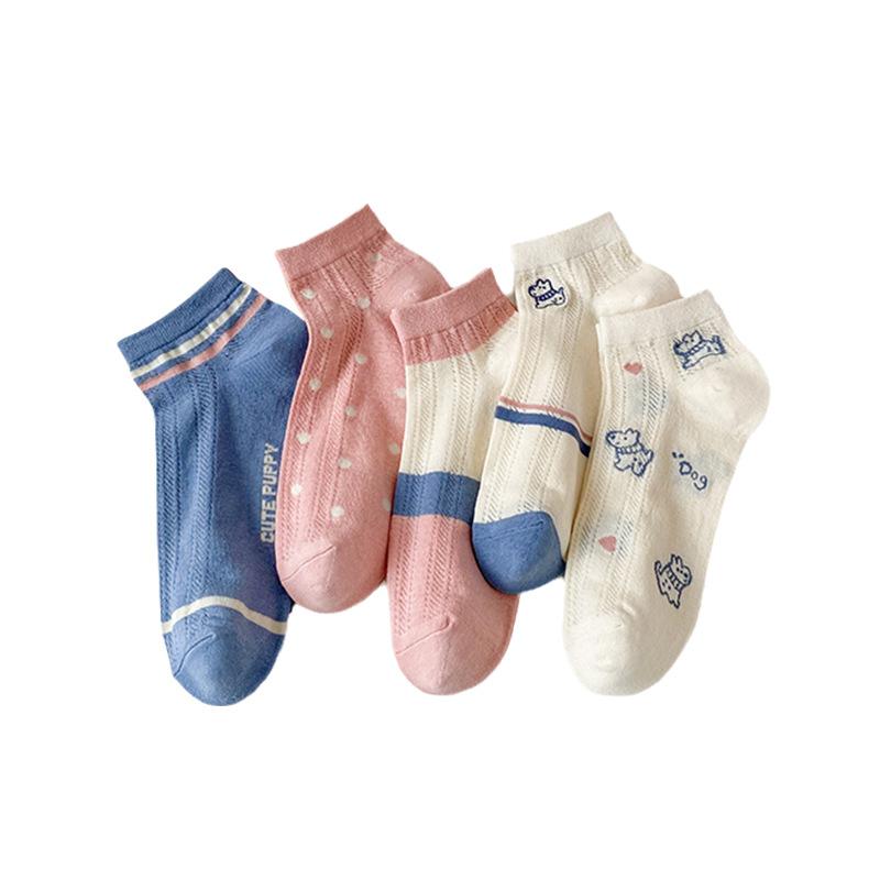 Chaussettes courtes pour femmes pour le printemps et l'été, Maille ultra-fine, Perforées, Respirantes et Mignonnes Chaussettes courtes en coton à motifs de dessins animés, Socquettes