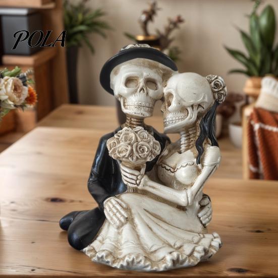 Dark Romantic Wedding Decor Gothic Skeleton Couple Figurine, Spooky Resin Halloween Skull Lover Statue, Day of Aesthetic Party Props The Dead