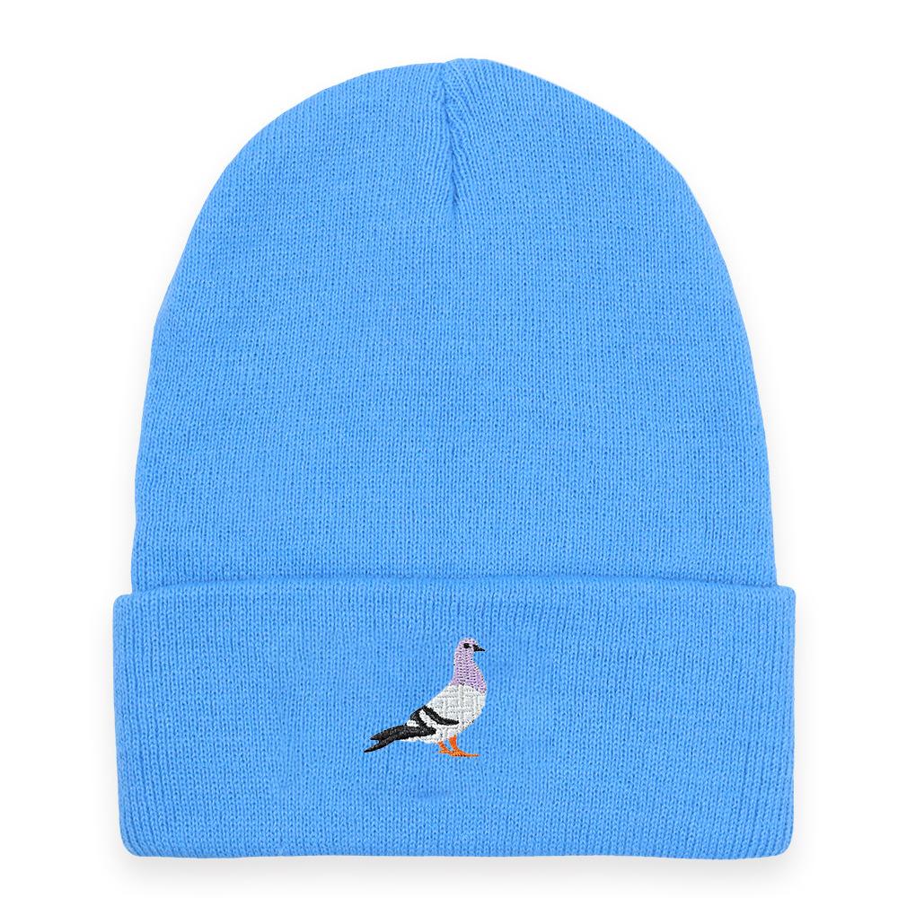 Men's and women's knitted hats for autumn and winter, warm pigeon embroidery pattern pullover, brimless woolen hat