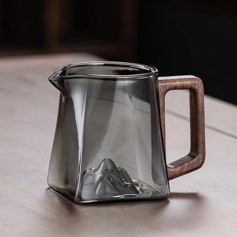 Snow Mountain High-Temperature Glass Fairness Cup