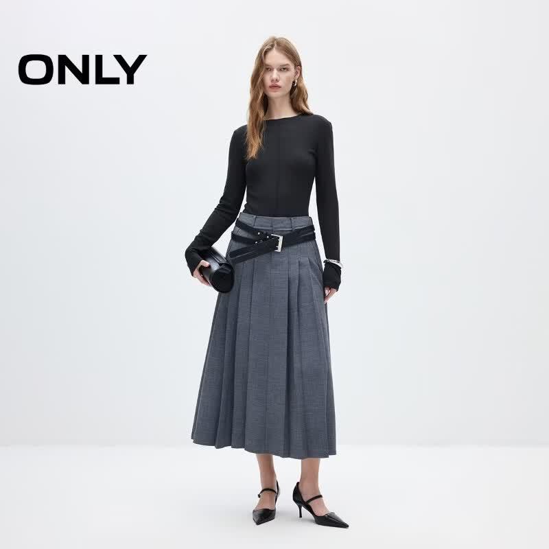 ONLY Women's 3D Knotted Stitching Slim Fit Long Sleeve T-Shirt