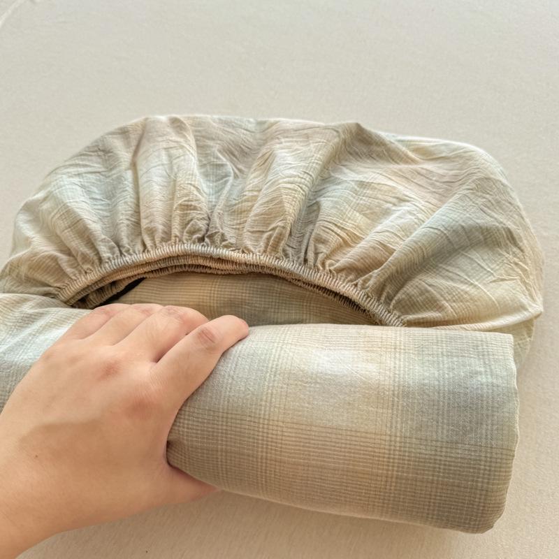 Pure Cotton Yarn-Dyed Washed Fitted Sheet: Non-Slip, Dustproof, Skin-Friendly Mattress Protector 3-Piece Set.