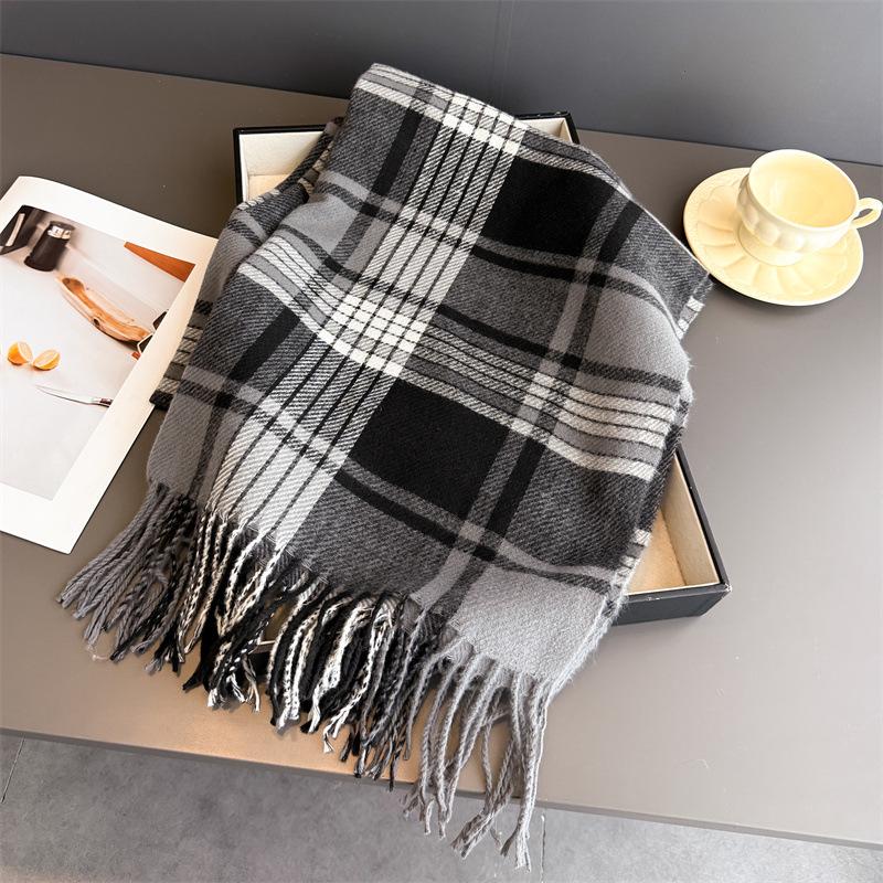 2026 Luxury Pashmina Cashmere Scarf Female Plaid Thick Warm Comfortable Long Tassel Large Blanket Shawl Foulard Bufanda