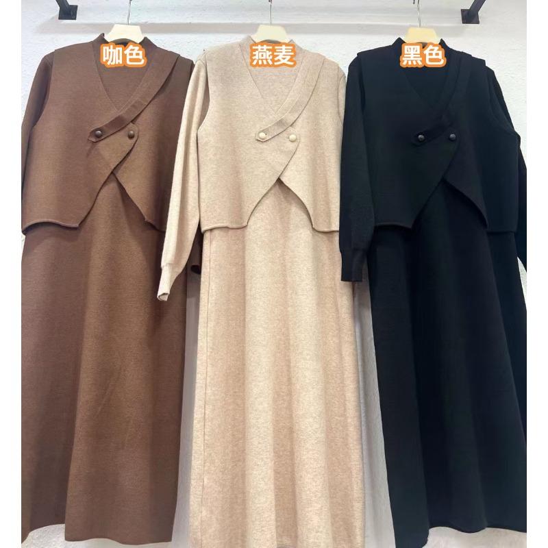 

Осенне-зимний комплект из двух предметов: свитер и юбка, новый полуприлегающий комплект с жилетом и базовым трикотажным платьем с высоким воротом, женский One Size чёрный