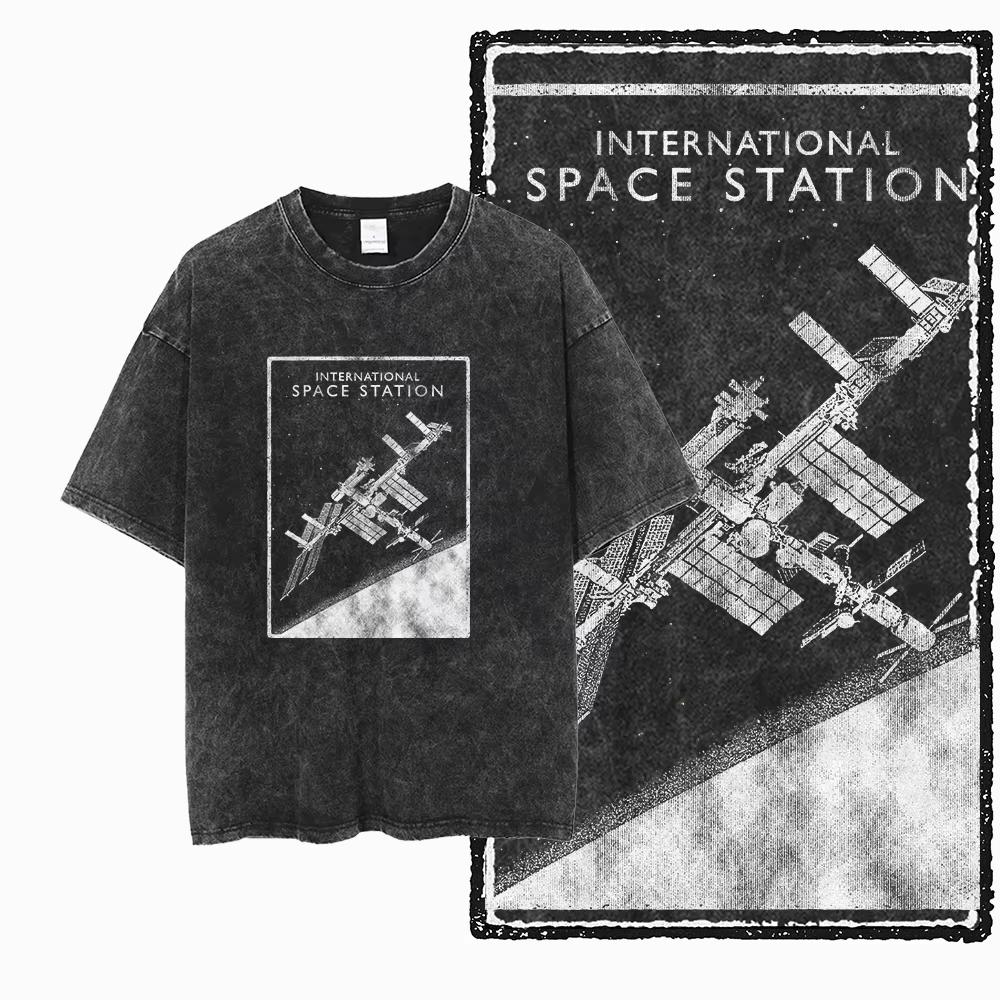 2026 Hot Sale SA ASTRONAUT SPACE THEMES Printed Cotton Acid Washed Graphic Unisex T Shirt Cool Streetwear Men Women Tshirts Big Size Tee for Men Top