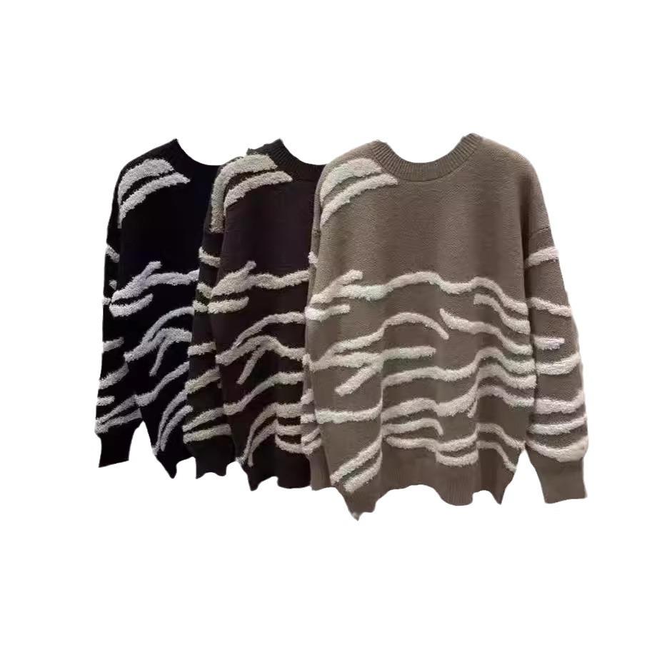 Women's clothing European and American high-end winter clothing round neck pullover zebra striped sweater retro Hong Kong style women's loose outer