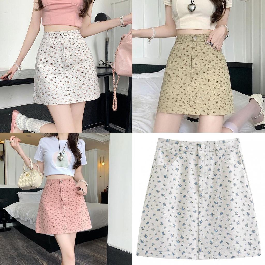 Korean Style Flowy Floral Denim Short Skirt With Zipper For Spring Summer Casual Wear