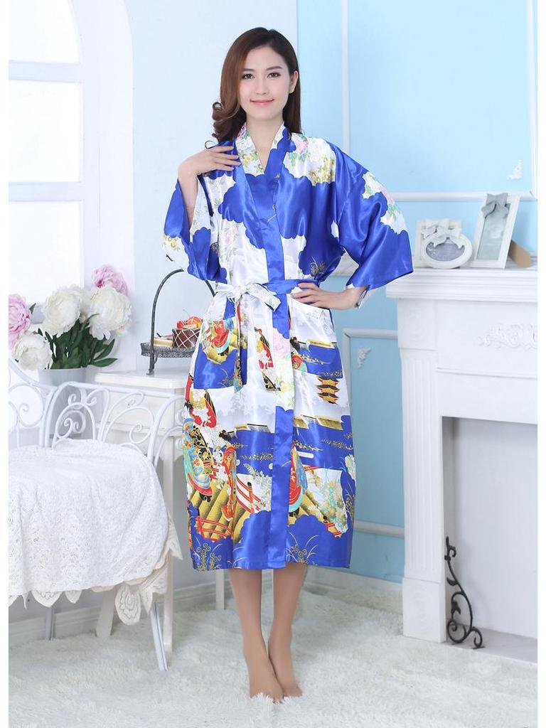 Εξαιρετικά Μακρύ Γυναικείο Μεταξωτό Ρόμπα Γκέισας σε Φλοράλ Σατέν Σχέδιο