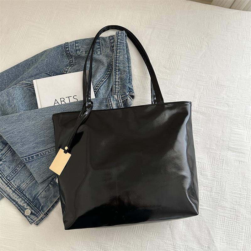 Trendy Street Style Large Capacity Shoulder Bag Fashionable Pu Tote Bag For Summer 2024