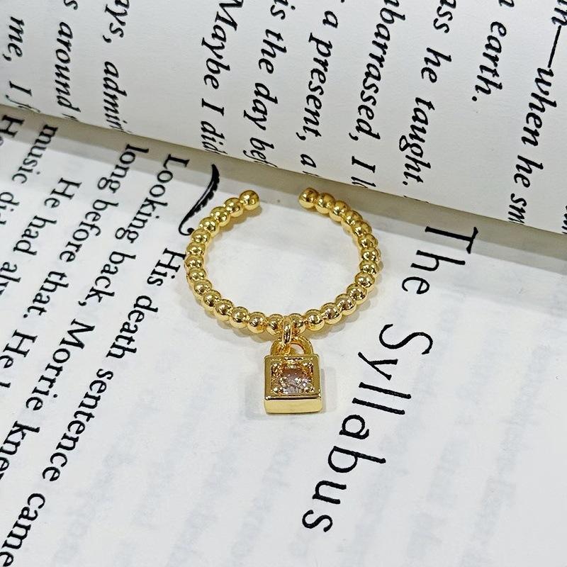 Medieval Vintage Flower Bead Zir*****Pen Ring Women S Niche High-End Fashion Stacked Commuter Ring Adjustable opening