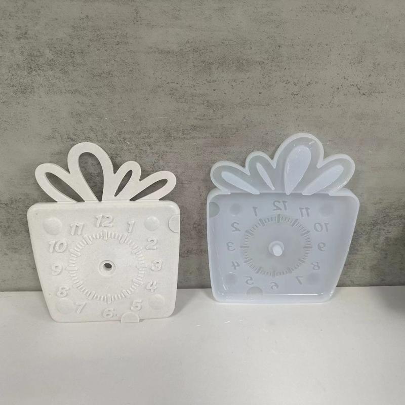 Christmas Gngerman Silicone Molds for Epoxy Resin, Clock Shaped Resin Silicone Molds for Candy Chocolate Fondant, Baking