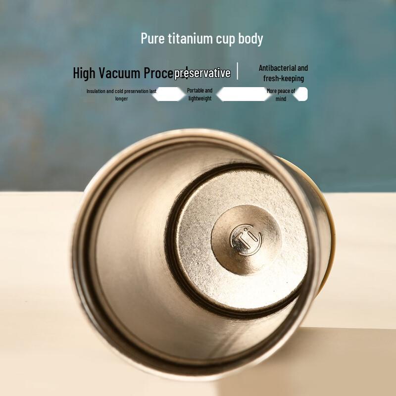 HVT-049D 830ml Pure Titanium Insulated Bottle