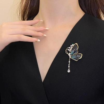 1 Pair Elegant Butterflies Shape Brooch Shiny Rhinestones Tassel Pin Waterdrop Pendant Badge Clothes Hats Bags Accessory