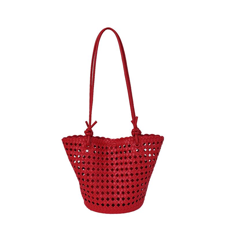 Spring woven pattern bag women's new large-capacity commuter tote bag large-capacity hollow armpit bag