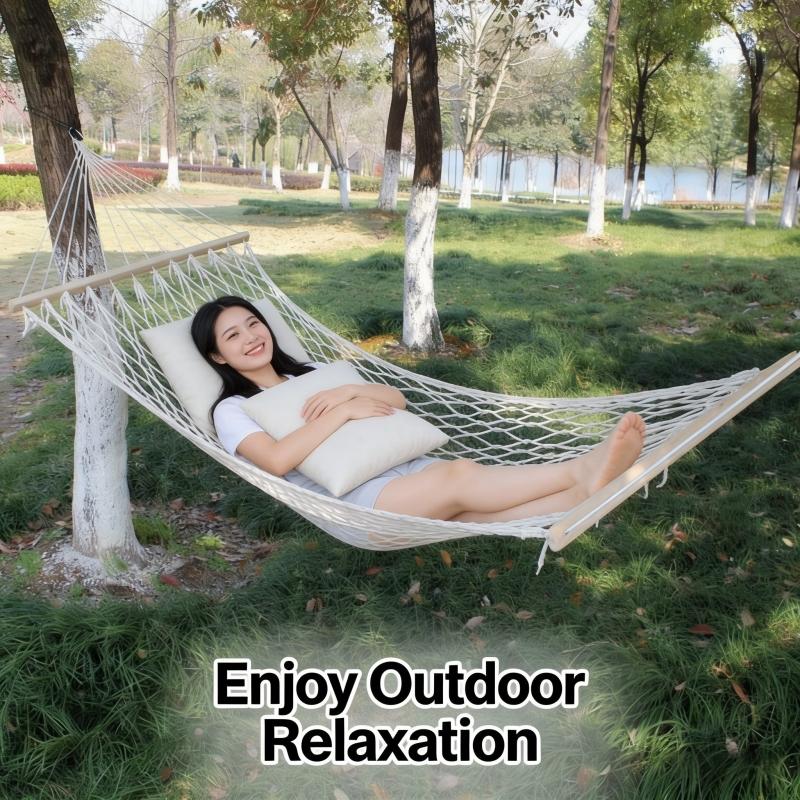Single-User Heavy-Duty Nylon Mesh Hammock Portable Breathable Swing Bed with Hanging Ropes for Camping Beach Outdoor Use