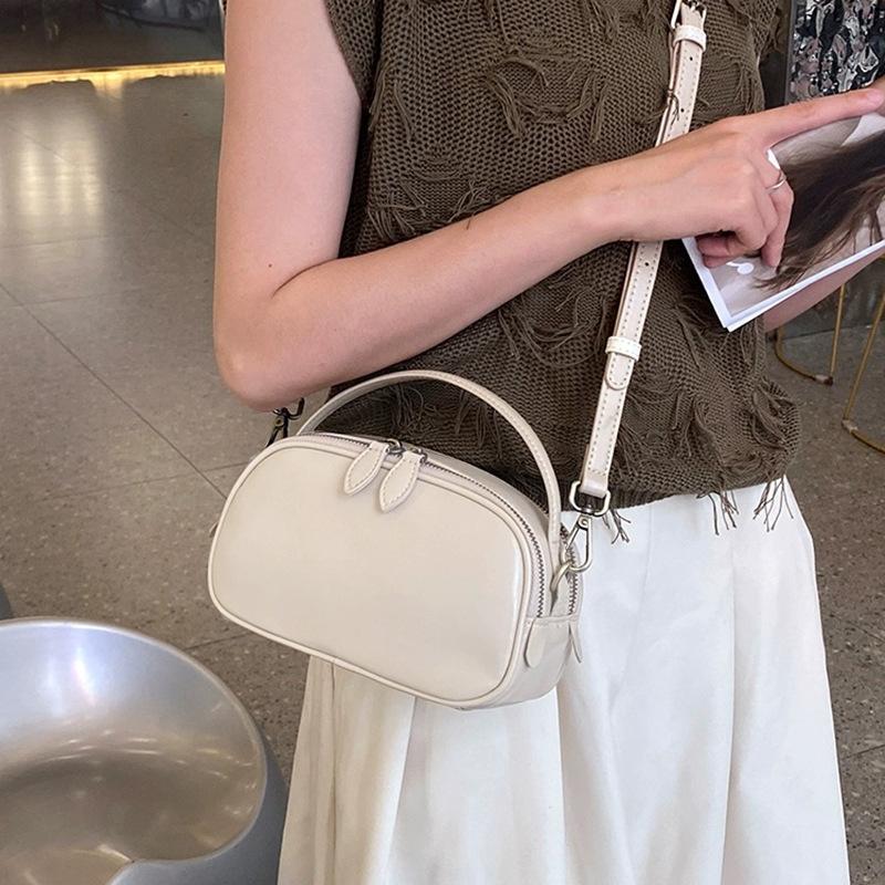 Leather bag women's 2025 spring and summer new camera bag fashion versatile messenger bag portable casual women's shoulder bag