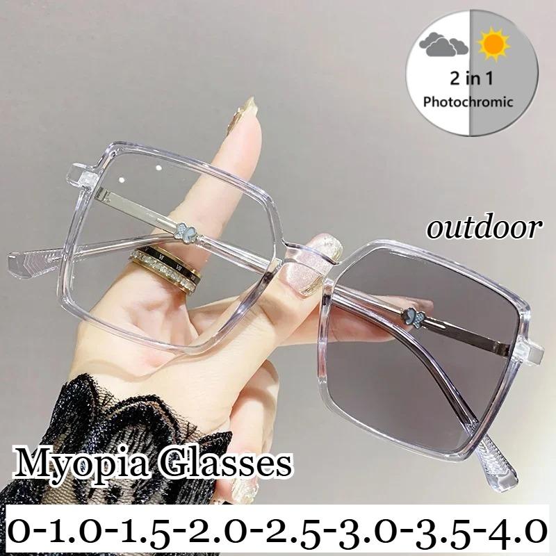 Photochromic Three-Dimensional Butterfly Myopia Glasses Trendy Square Near Sight Glasses Anti Blue Light Color Changing Eyewear