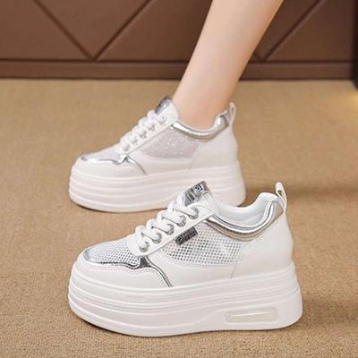 Damen Höhenzunahme 8CM weiße Schuhe 2025 Frühling und Sommer neu kleine vielseitige dicksohlige Muffin-Boden Erhöhung Freizeitschuhe